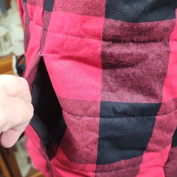 MAURICES | Red Black Buffalo Plaid Quilted Puffer Zipper Vest Removable Fur | 2X - Picture 7 of 14